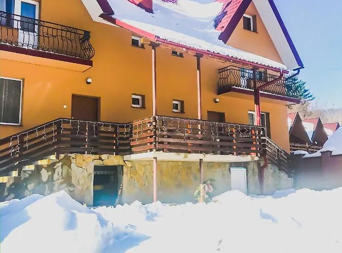 Relax Lodge *